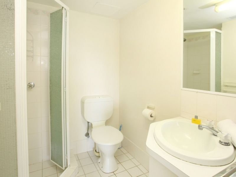 43 Cypress Avenue, Surfers Paradise QLD 4217