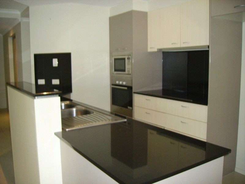 271/21 Cypress Avenue, Surfers Paradise QLD 4217