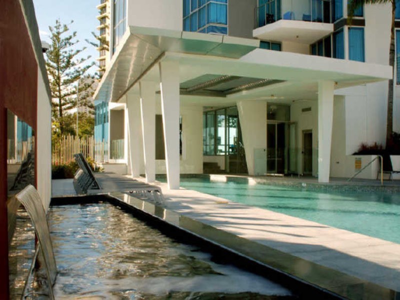 18 Enderley Avenue, Surfers Paradise QLD 4217