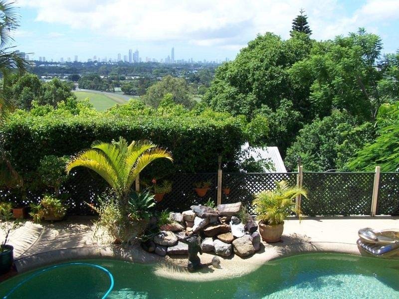 Carrara QLD 4211