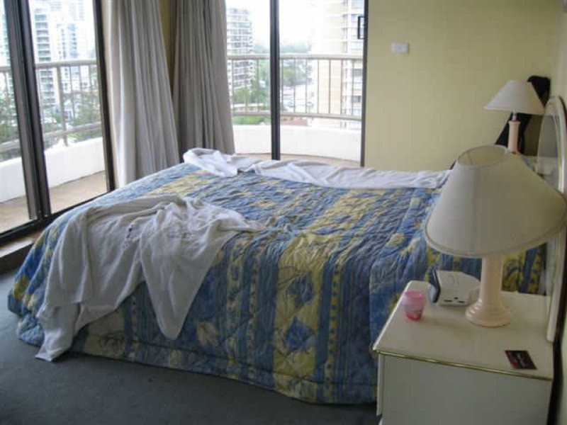 Alexander 2943 43           Gold Coast Highway, Surfers Paradise QLD 4217