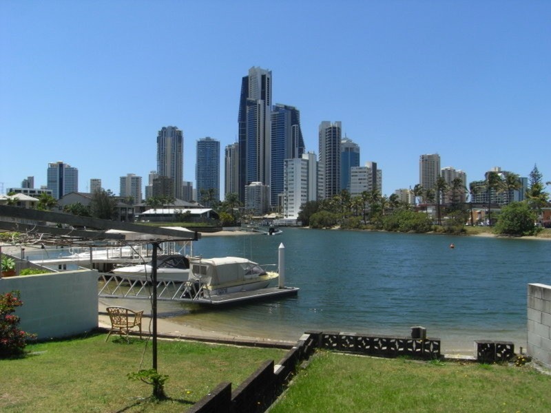 Surfers Paradise QLD 4217
