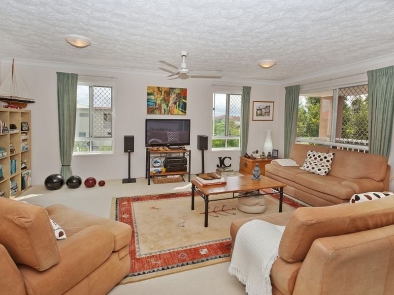 78 Stanhill Drive, Chevron Island QLD 4217