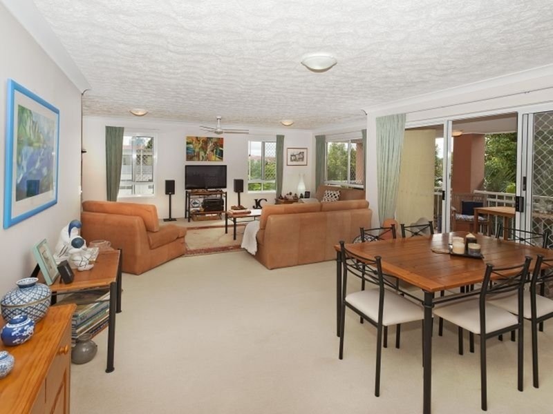 78 Stanhill Drive, Chevron Island QLD 4217