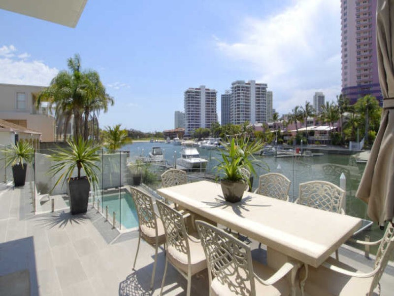 Surfers Paradise QLD 4217