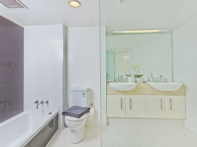 35/19 Riverview Parade, Surfers Paradise QLD 4217