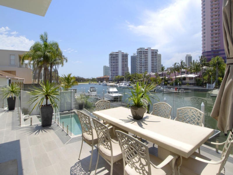 Surfers Paradise QLD 4217