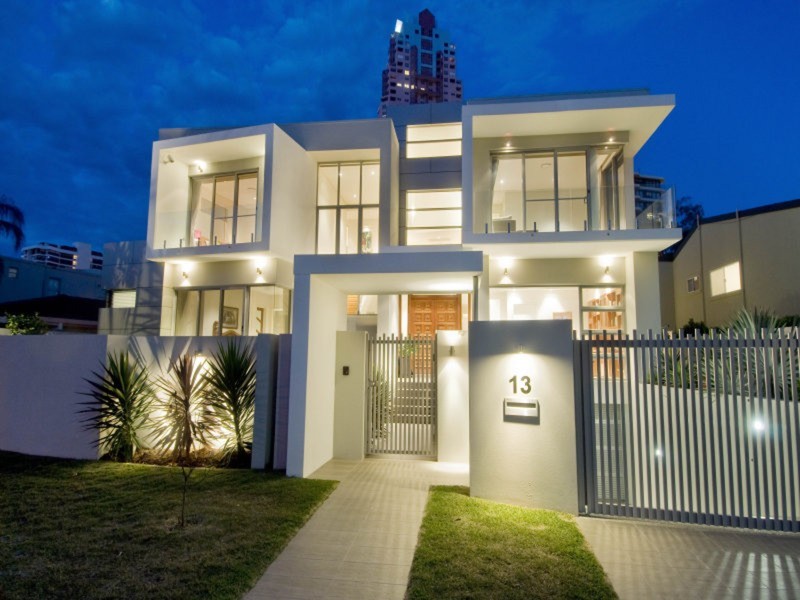 Surfers Paradise QLD 4217