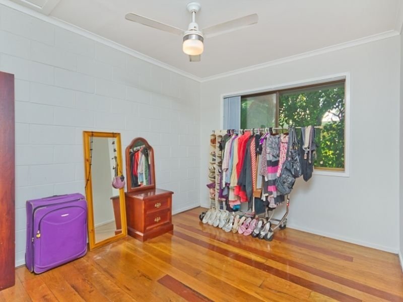 6/9 Cronin Avenue, Main Beach QLD 4217