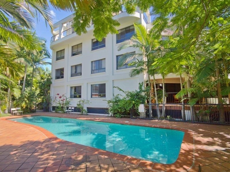 Chevron Island QLD 4217
