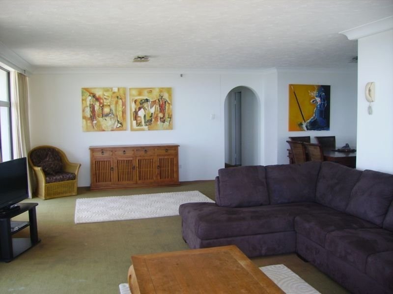 4 Old Burleigh Road, Surfers Paradise QLD 4217