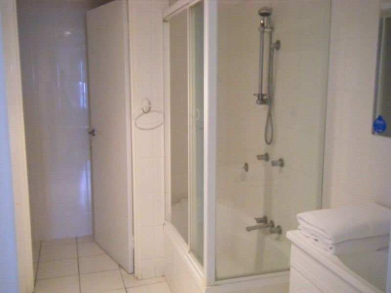 26 The Esplanade, Surfers Paradise QLD 4217