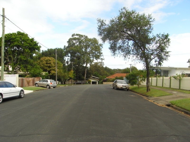 Labrador QLD 4215
