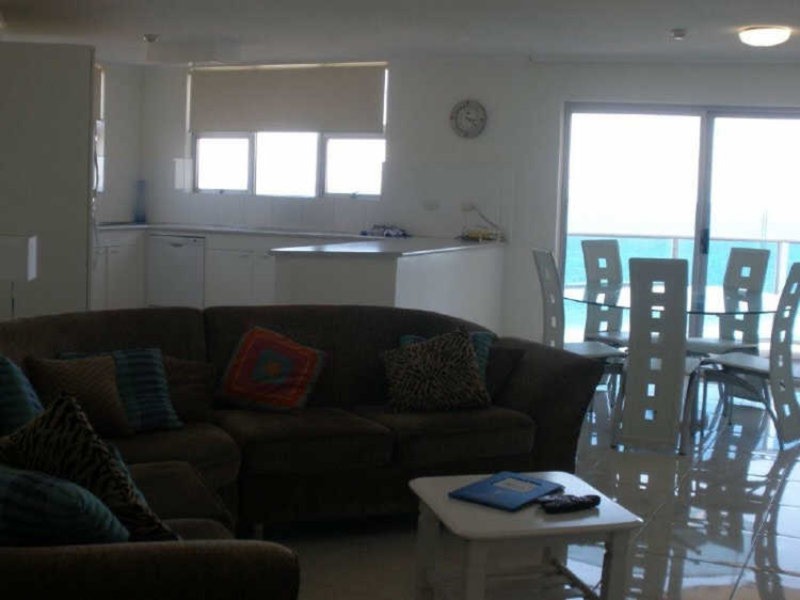 26 The Esplanade, Surfers Paradise QLD 4217