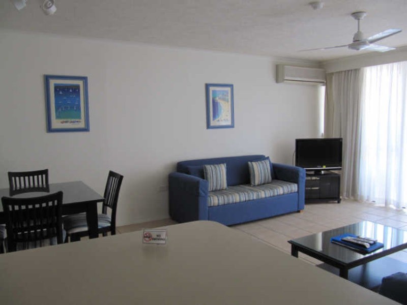 Unit 402/9 Laycock Street, Surfers Paradise QLD 4217