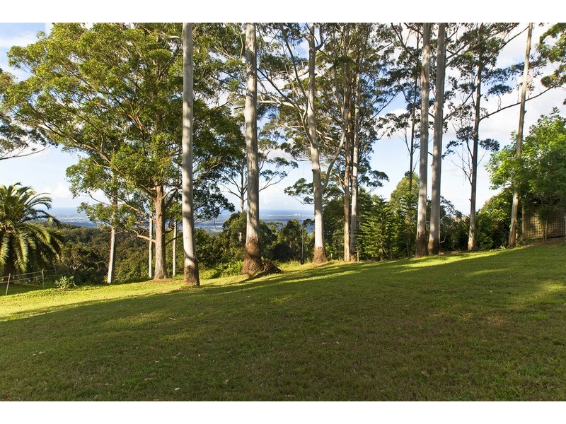 Eagle Heights QLD 4271