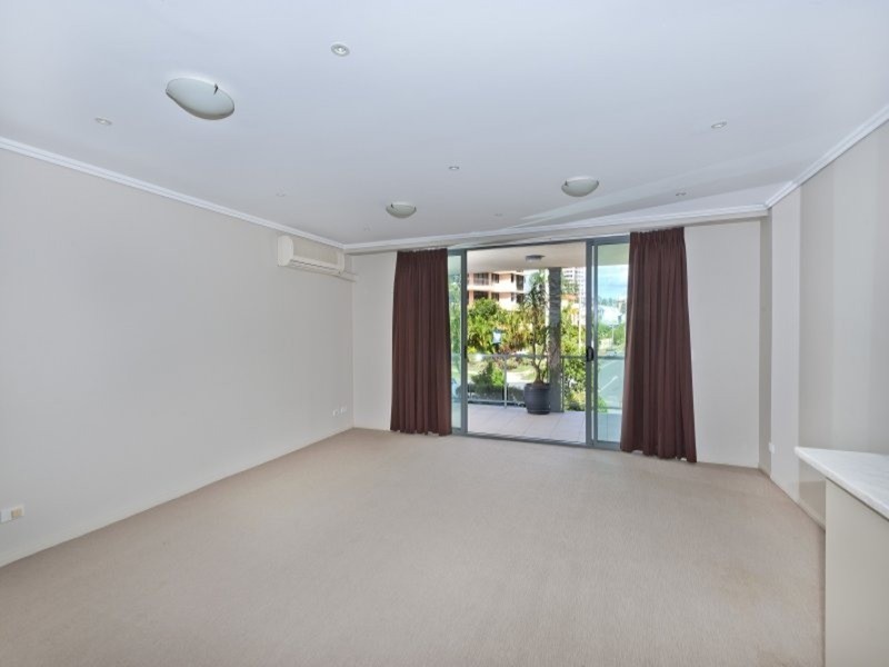 3/15 Wharf Road, Surfers Paradise QLD 4217
