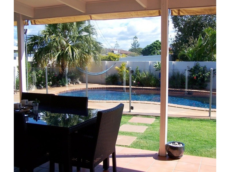 Isle Of Capri QLD 4217