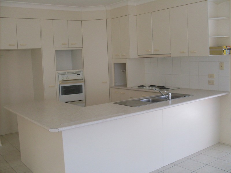 30 Panitz Street, Sorrento QLD 4217