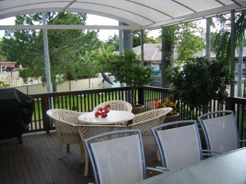 281 Benowa Road, Benowa QLD 4217