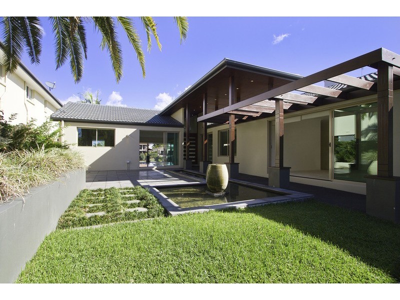 7 Wallaby Place, Sorrento QLD 4217