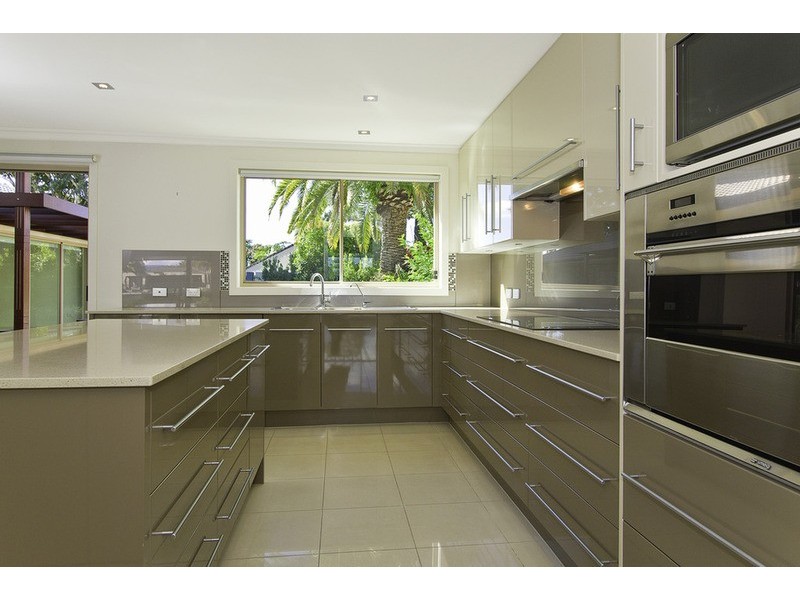 7 Wallaby Place, Sorrento QLD 4217
