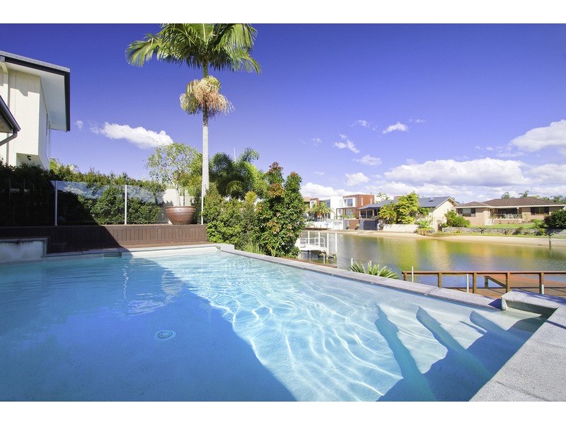 7 Wallaby Place, Sorrento QLD 4217