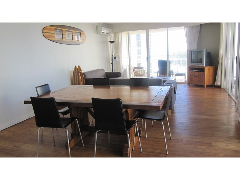 Moroccan View Avenue, Surfers Paradise QLD 4217