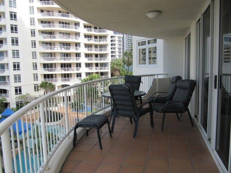 Moroccan View Avenue, Surfers Paradise QLD 4217