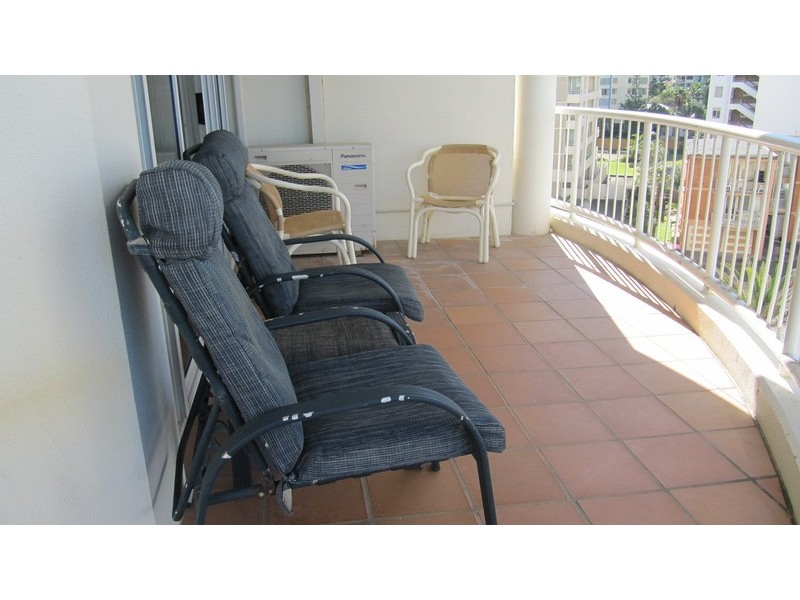 Moroccan View Avenue, Surfers Paradise QLD 4217