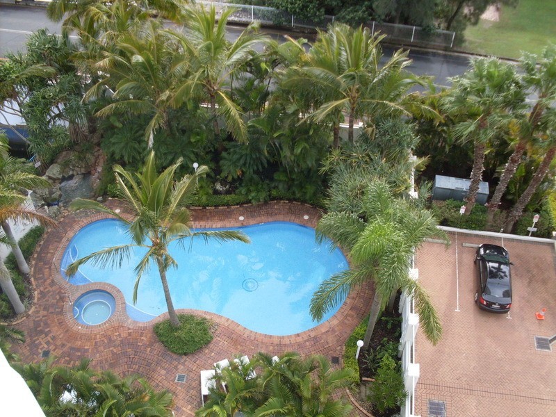7 Oatland Esplanade, Runaway Bay QLD 4216