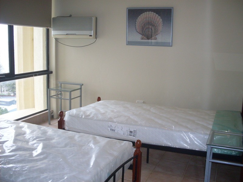 30 Laycock Street, Surfers Paradise QLD 4217