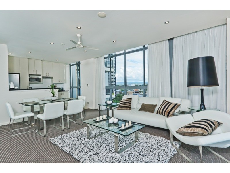 902/18 Cypress Avenue, Surfers Paradise QLD 4217