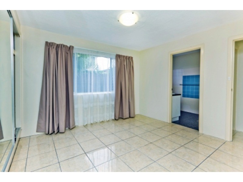 1/34 Peninsular Drive, Surfers Paradise QLD 4217