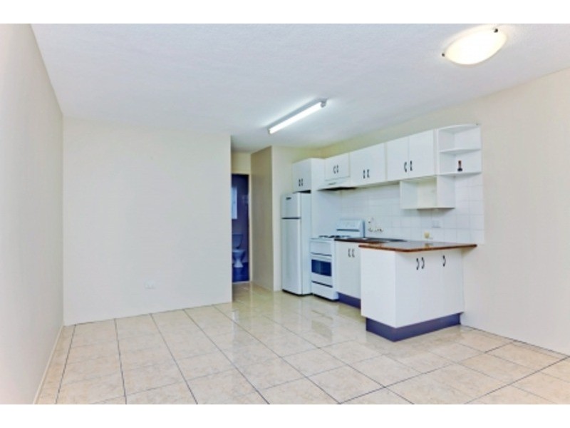1/34 Peninsular Drive, Surfers Paradise QLD 4217
