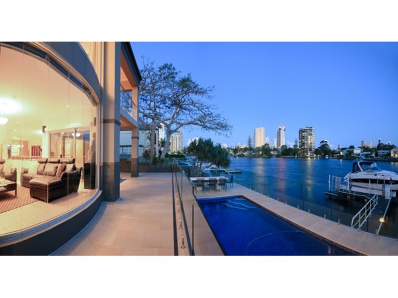 Isle Of Capri QLD 4217