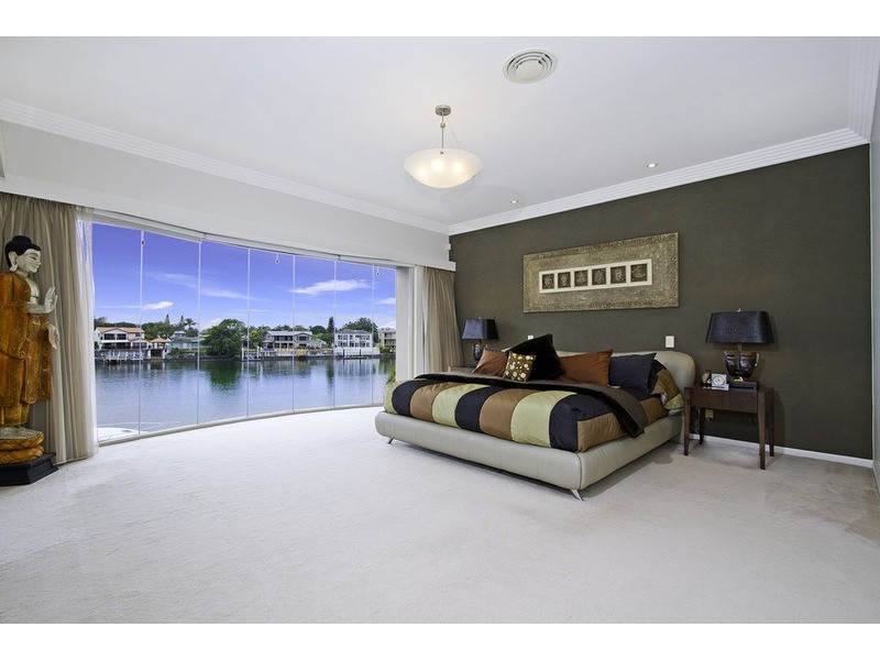 Isle Of Capri QLD 4217