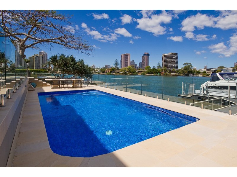 Isle Of Capri QLD 4217