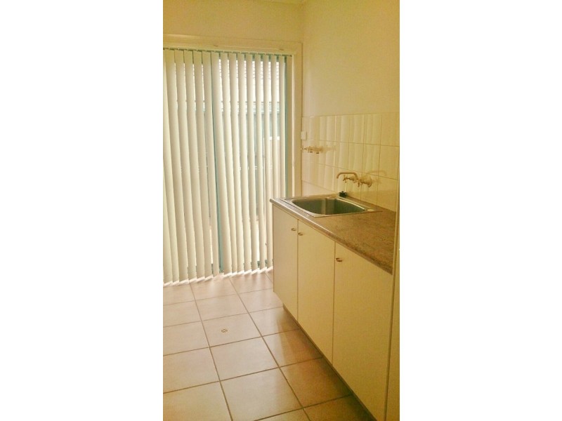 38 Abby Crescent, Ashmore QLD 4214