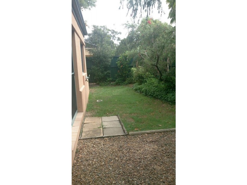 38 Abby Crescent, Ashmore QLD 4214