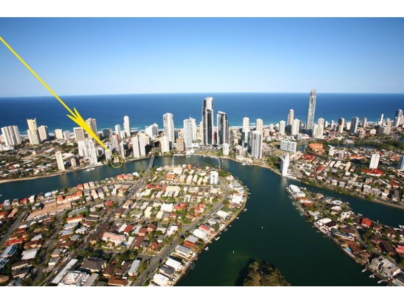 28 Riverview Parade, Surfers Paradise QLD 4217