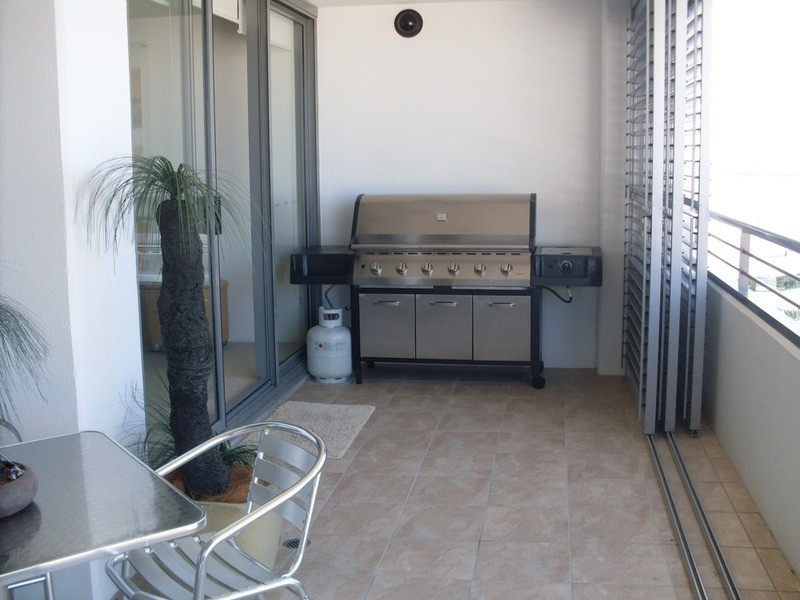 105 Scarborough Street, Southport QLD 4215