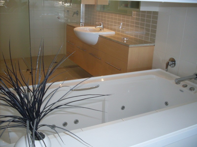 105 Scarborough Street, Southport QLD 4215