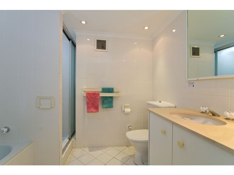 54/2940 “Silverton” Gold Coast Highway, Surfers Paradise QLD 4217