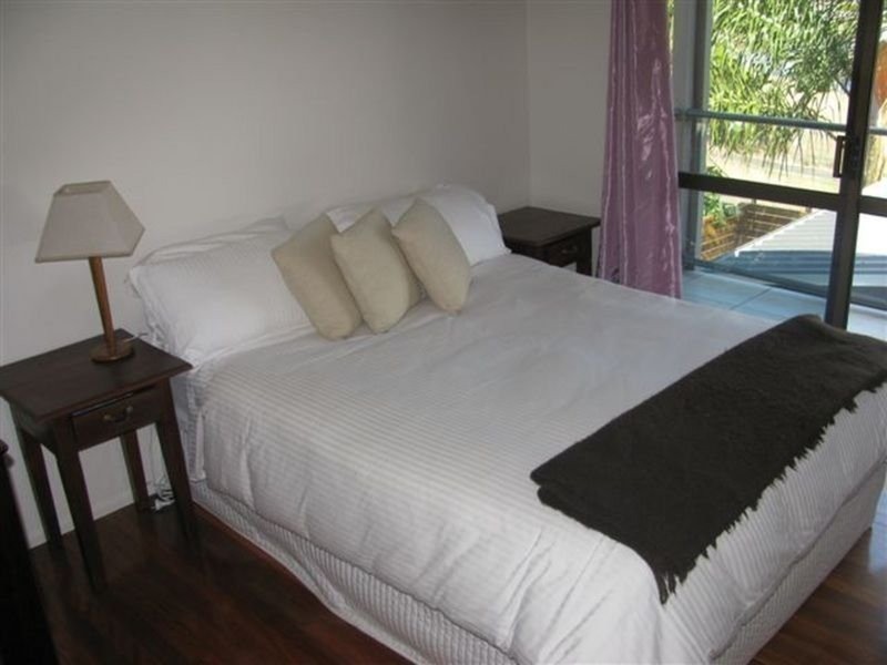 30 Blair Athol Crescent, Sorrento QLD 4217