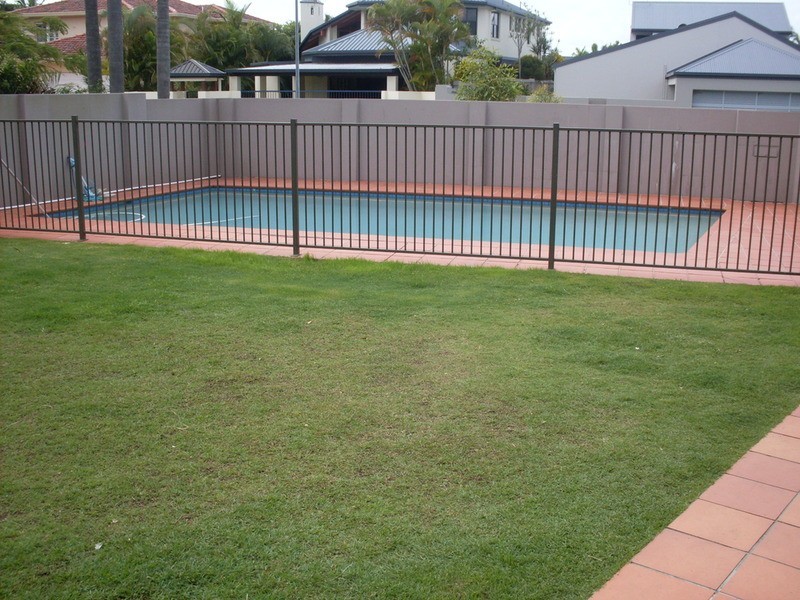 30 Blair Athol Crescent, Sorrento QLD 4217