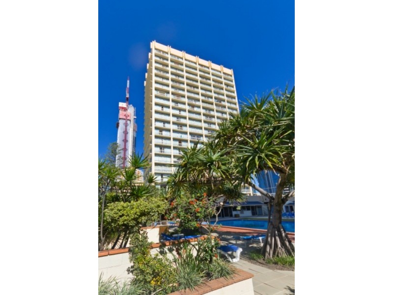 Dual Key  44 “Chateau Beachside” Esplanade, Surfers Paradise QLD 4217