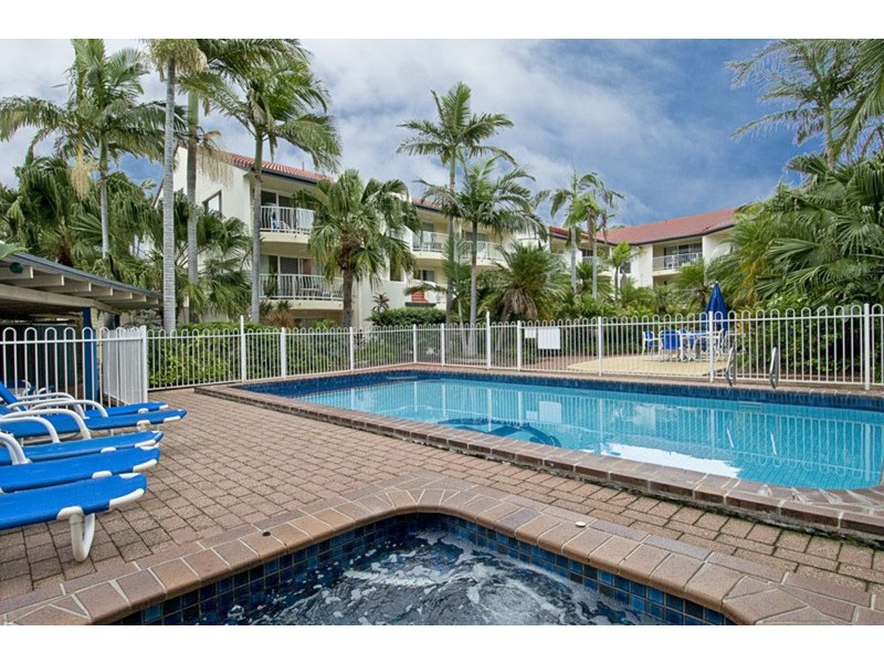 40/27 ‘Anchordown” Peninsular Drive, Surfers Paradise QLD 4217