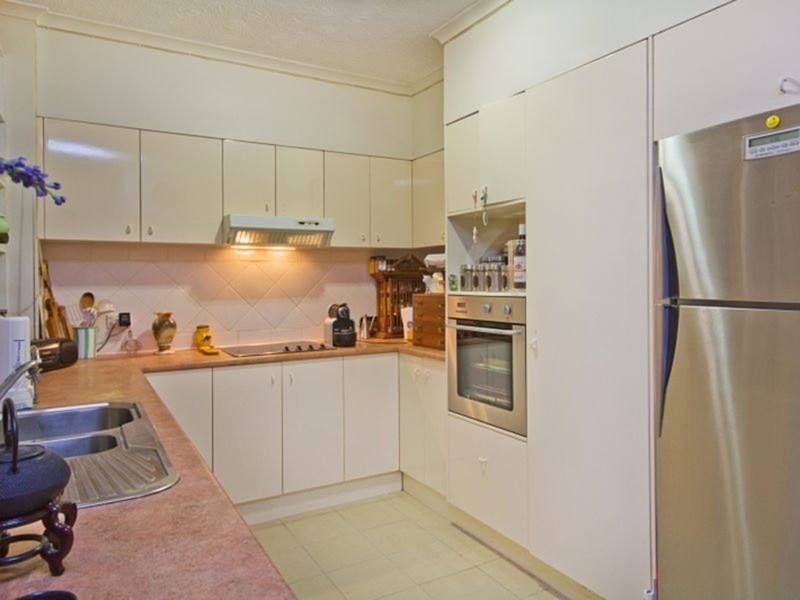 Chevron Island QLD 4217