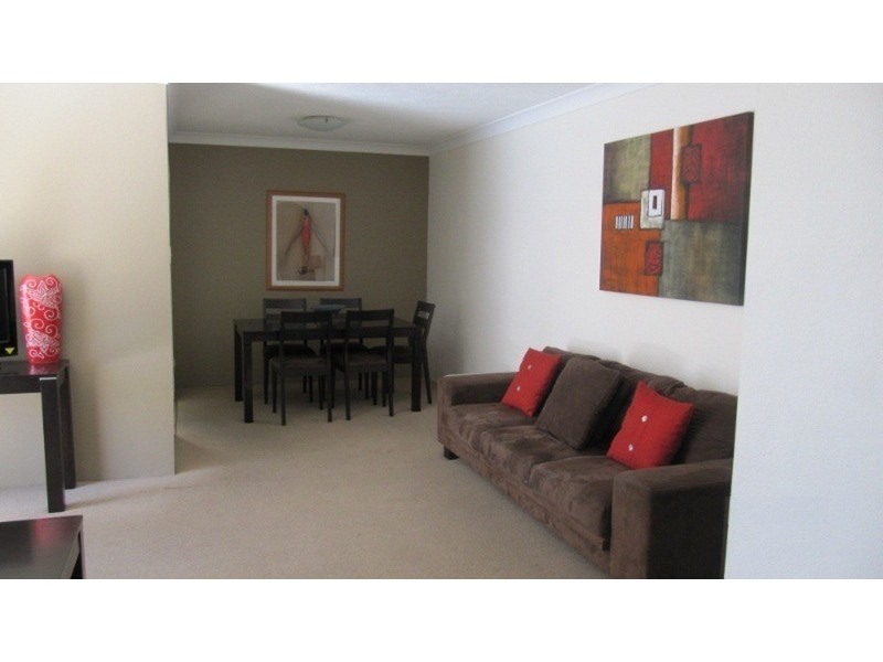 35 Old Burleigh Road, Surfers Paradise QLD 4217